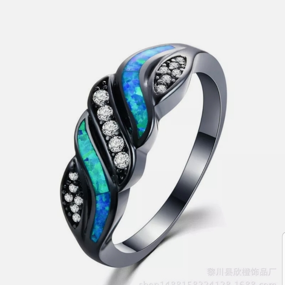 Jewelry - Black Gold Filled Elegant Rhombus Blue opal ring